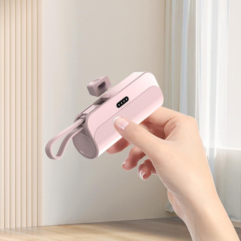 🔋 Tragbare Powerbank mit hoher Kapazität & integrierten Kabeln – All-in-One-Ladezentrale für unterwegs