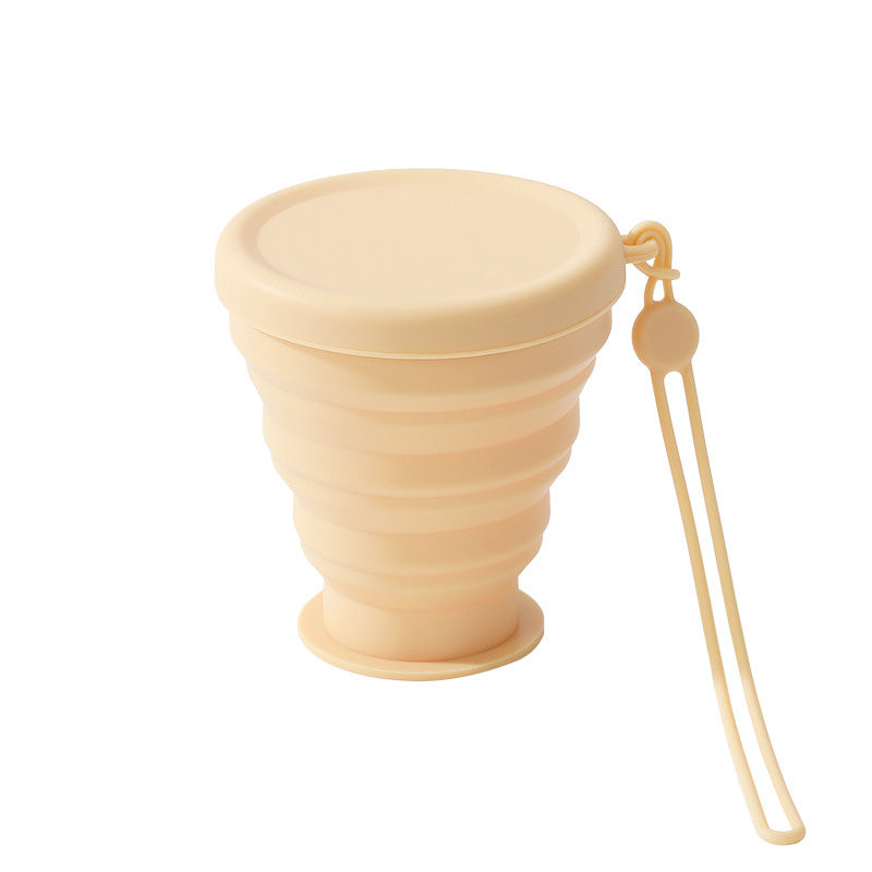 ☕🧳 50% RABATT! Faltbarer Silikonbecher für Reisen mit Deckel und Trageschlaufe – Kompakt, wiederverwendbar & dicht 🎒