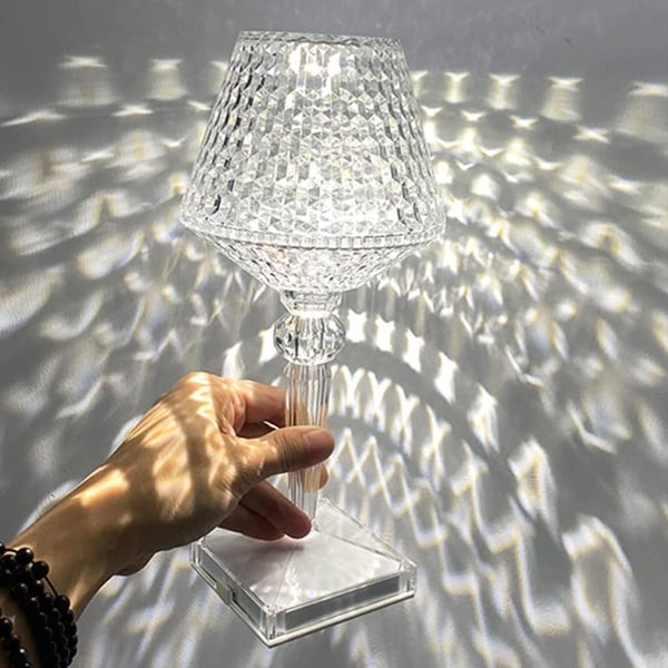 💎 50% RABATT! Kristall-Tischlampe – Funkelndes Design, stimmungsvolles Licht & edler Blickfang – Perfekt für Schlafzimmer, Wohnzimmer & festliche Anlässe ✨