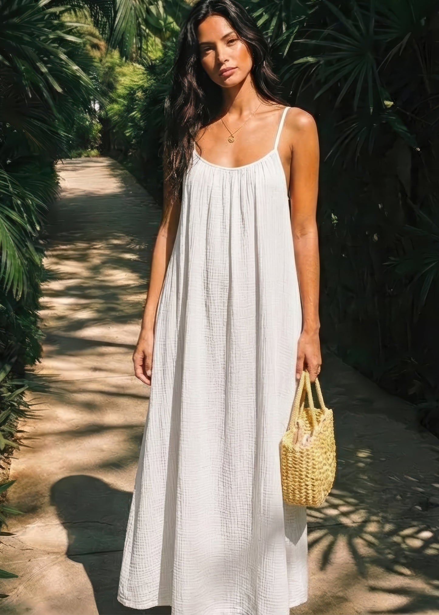 👗 50% RABATT! 💃 Einfarbiges Rückenfreies Cami-Kleid für Damen – Leicht, Luftiger Schnitt & Perfekt Für Den Sommer ☀️