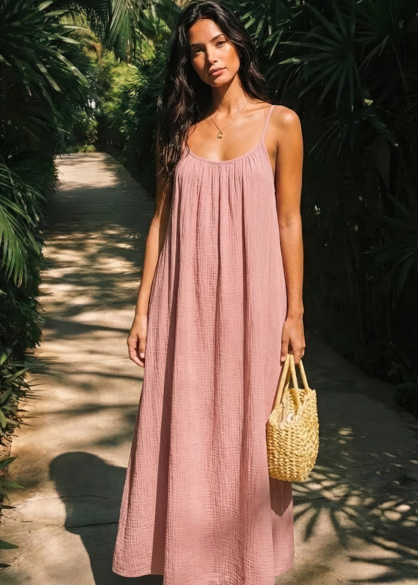 👗 50% RABATT! 💃 Einfarbiges Rückenfreies Cami-Kleid für Damen – Leicht, Luftiger Schnitt & Perfekt Für Den Sommer ☀️