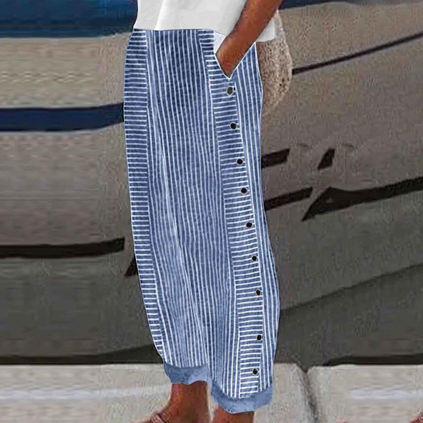 👖🎉 SOLANGE DER VORRAT REICHT: 50% RABATT! Bequeme blau gestreifte Hose mit Seitentaschen – Leicht, lässig & perfekt für Alltag & Freizeit ✨