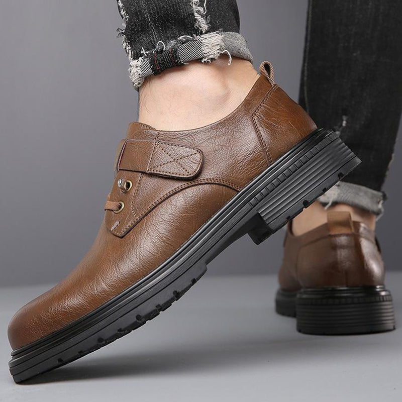 50% RABATT! 🚨Atmungsfreie Retro -PU -Leder -Softroshese von Männern