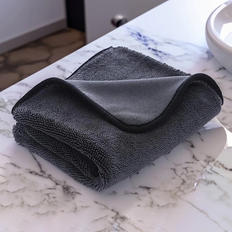 🧹🚗 50% RABATT + KAUFE 3, ERHALTE 2 GRATIS! Mikrofasertuch mit gedrehtem Flor – Streifenfreies Glas, saugstark & kratzfrei ✨