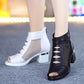 👢🥰 50% RABATT! Weiches Leder Damen Stiefeletten mit Netzstoff-Einsatz – Sandalen-Design mit praktischem mittlerem Absatz – Perfekt für jeden Tag, Frühling & Herbst ✨