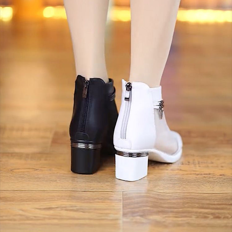 👢🥰 50% RABATT! Weiches Leder Damen Stiefeletten mit Netzstoff-Einsatz – Sandalen-Design mit praktischem mittlerem Absatz – Perfekt für jeden Tag, Frühling & Herbst ✨