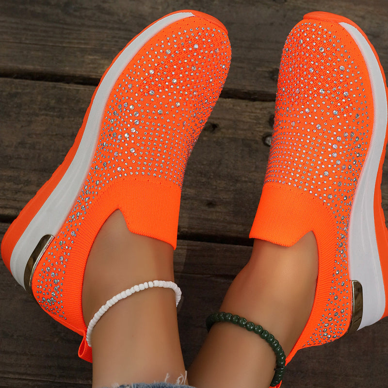 👟🔥 50% RABATT! Lässige Slip-on-Sneakers aus Mesh-Gewebe mit Strasssteinen – Atmungsaktiv, glamourös, perfekt für warme Tage 💎💨