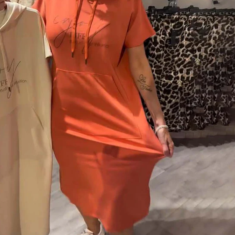 🌸50% Rabatt！🎉 Damen Kapuzenkleid mit kurzen Ärmeln – lockere, lange, einfarbige Passform – perfekt für Zuhause & unterwegs