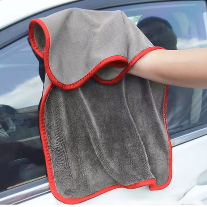 🧽 50% RABATT! 🚗 Hochsaugfähiges Mikrofasertuch für Auto – Weich, Kratzfrei & Ideal Für Sanfte Reinigung & Trocknung Ohne Streifen ✨