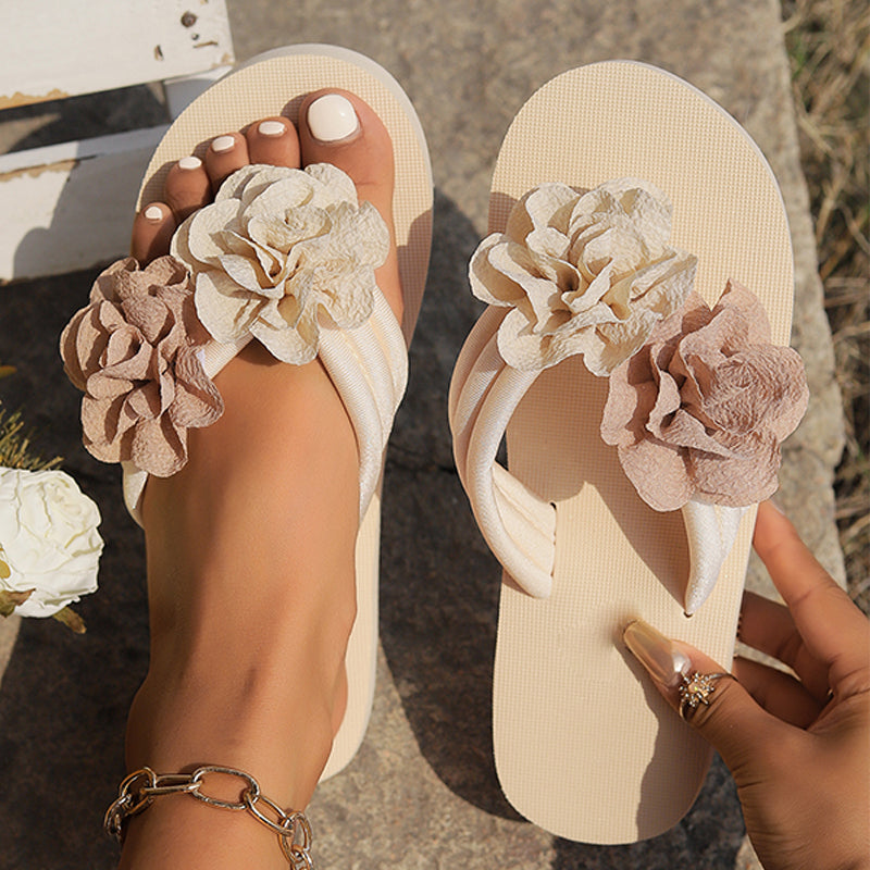 👡🌸 HEISSER SOMMERSCHLUSSVERKAUF! Rutschfeste Strandsandalen für Damen mit floralen Details – Leicht, bequem & perfekt für sonnige Tage am Wasser 🏖️