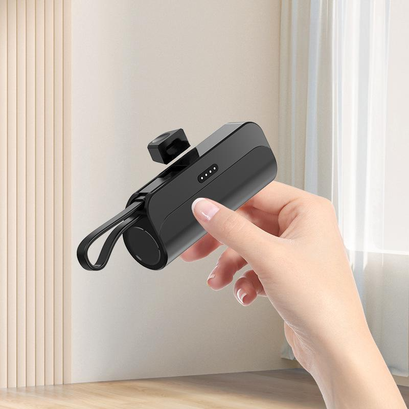 🔋 Tragbare Powerbank mit hoher Kapazität & integrierten Kabeln – All-in-One-Ladezentrale für unterwegs