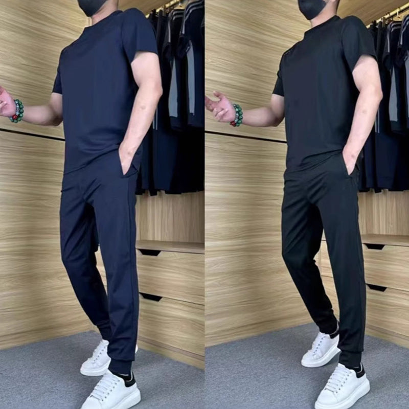 👕👖 Lässiges Stretch-Set für Herren aus Eisseide mit T-Shirt und Hose – 50% RABATT! Kühlend, atmungsaktiv & perfekt für Sommer, Sport & Alltag ❄️