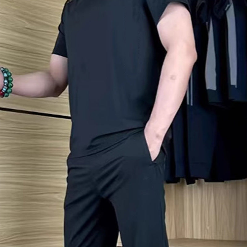 👕👖 Lässiges Stretch-Set für Herren aus Eisseide mit T-Shirt und Hose – 50% RABATT! Kühlend, atmungsaktiv & perfekt für Sommer, Sport & Alltag ❄️