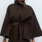 🧥 50% RABATT! Damen Cape-Mantel mit Stehkragen & Gürtel – Elegant, Figurbetont & Vielseitig Kombinierbar 🍂