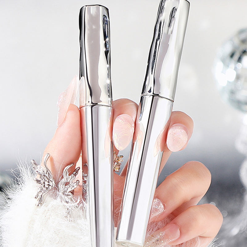 🔥Solange der Vorrat reicht 50% Rabatt!🎉Wasserfeste Faser-Mascara – Sofortige Länge & Schwung