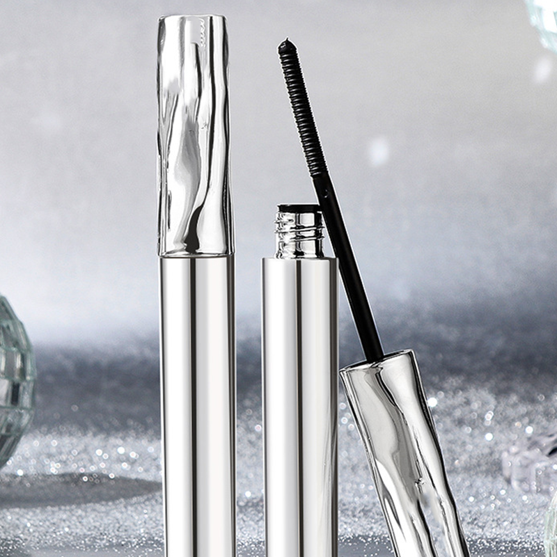 🔥Solange der Vorrat reicht 50% Rabatt!🎉Wasserfeste Faser-Mascara – Sofortige Länge & Schwung
