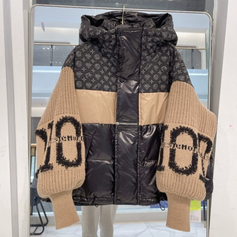 🎉Heißer Verkauf 50% ⚡💖Damen Steppjacke mit Kapuze, Strickärmeln und Patchwork-Design