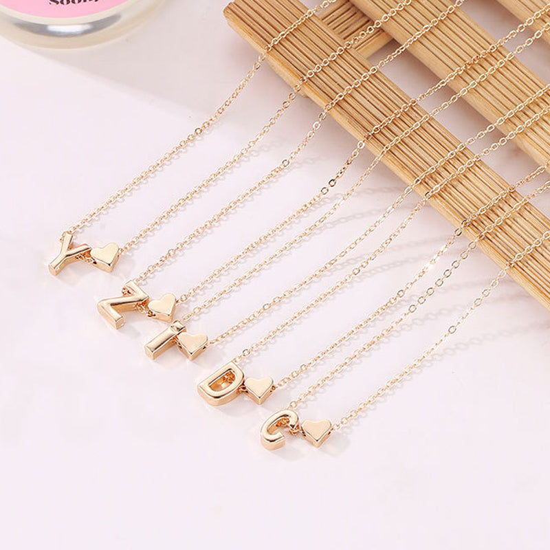 🎄Weihnachtsverkauf 50% Rabatt!!🔥Kleine Initialen-Halsketten mit goldenem Herz Buchstabe A-Z💖