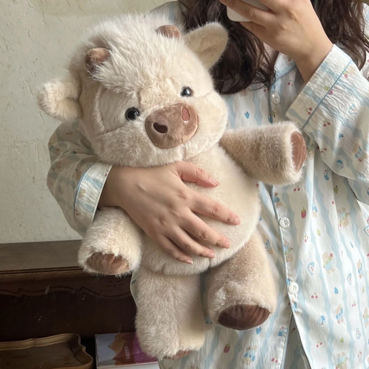 🎁 Ein Geschenk, das zuerst eine Umarmung schenkt | Wolkenweiches Hochlandrind-Plüschtier – Bauernhof-Look, perfekt zum Geburtstag oder zu Feiertagen 🐮💛