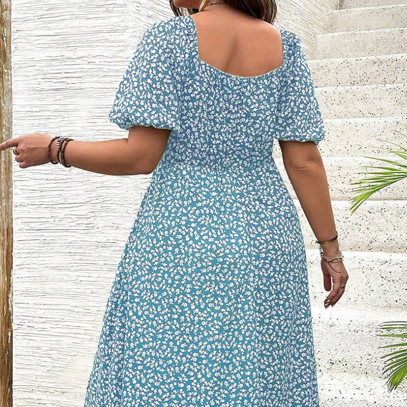 👗🌼 Sommerliches Kurzärmliges Kleid mit Blumenmuster & Schlitz – 50% RABATT! Leicht, feminin & perfekt für warme Tage 🌞