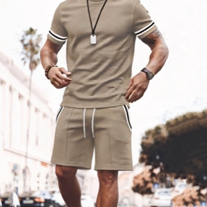 👕 57% RABATT! 🔥 2-teiliges Set aus Gestreiftem T-Shirt & Shorts für Herren – Lässiger Look, Bequemer Schnitt & Perfekt Für Warme Tage ☀️