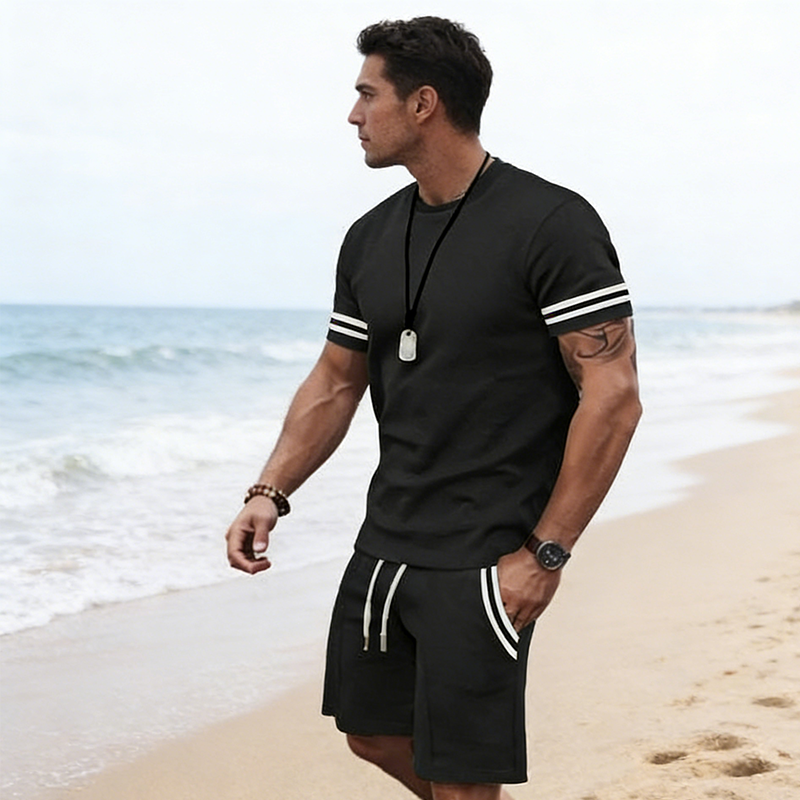 👕 57% RABATT! 🔥 2-teiliges Set aus Gestreiftem T-Shirt & Shorts für Herren – Lässiger Look, Bequemer Schnitt & Perfekt Für Warme Tage ☀️