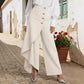 Asymmetrische Wickeljeans 👖 Eine Kombination aus Culottes und Hose, hochgeschnitten für optisch längere Beine, weit geschnitten und fließend, mit diagonal angeordneten Knöpfen – im Handumdrehen zur Fashionista! ✨