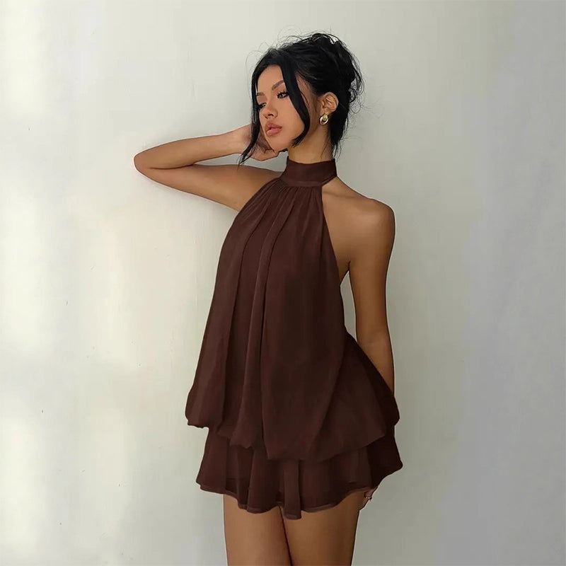 👗🌊 50% RABATT! Leicht fließendes Trägerkleid mit Wickeloptik & ausgestelltem Saum – Perfekt für Sommerpartys & Strand ✨