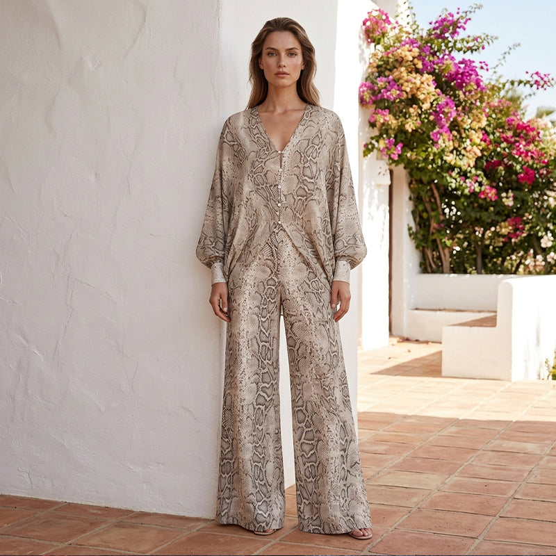 🌹 JETZT 50 % RABATT! 👗 Set aus Damen-Oberteil mit Schlangenprint und Hose mit weitem Bein – auffälliger Print, lockere Passform und lässiger Stil ✨