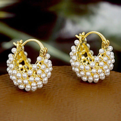 💥👂 PEARL HOOPS – ABER ANDERS. Faux Pearl Basket Hoop Earrings. Ein Körbchen voller Eleganz. Leicht, zeitlos & immer eine gute Idee. Für Büro, Date & Feier. ⚡✨