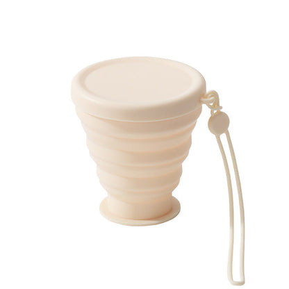 ☕🧳 50% RABATT! Faltbarer Silikonbecher für Reisen mit Deckel und Trageschlaufe – Kompakt, wiederverwendbar & dicht 🎒