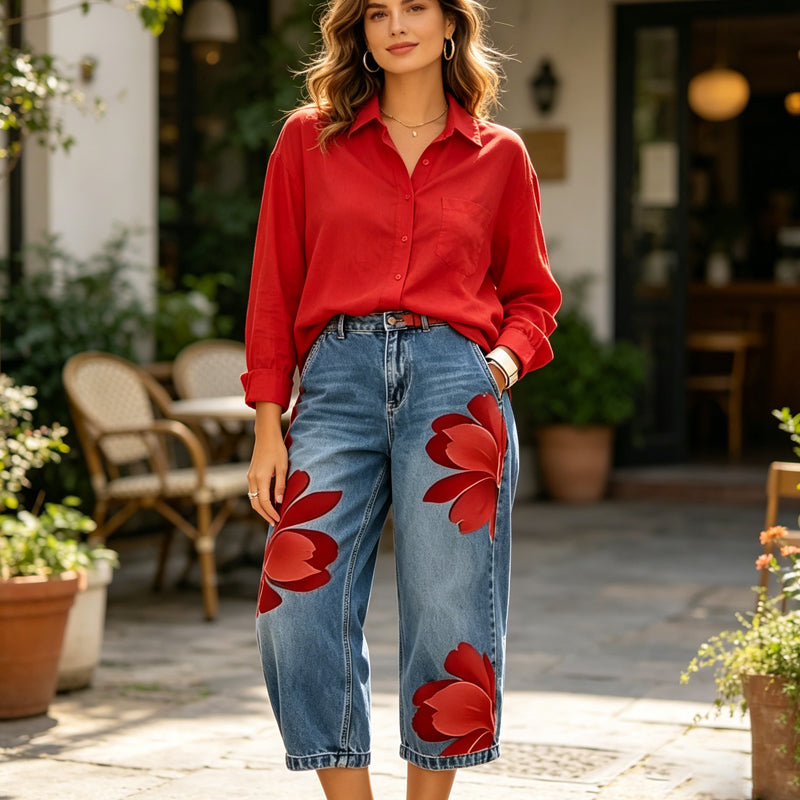 👖🌸 50% RABATT! Damen Weite Jeans mit künstlerischer Blumenapplikation – Lässig, figurbetont & perfekt für Alltag, Büro oder Date ✨
