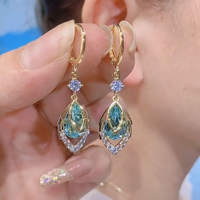 💎💧 Himmelblaue Tropfen-Creolen mit Drop-Effekt – elegante Hänger für Damen – Leichte, funkelnde Ohrringe für den täglichen Chic oder besondere Anlässe ✨