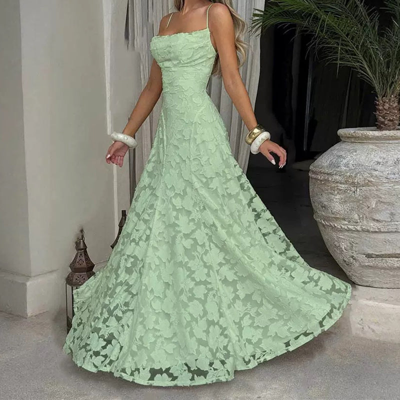 👗🌸 Figurbetontes Spitzenkleid mit Blumenmuster und ausgestelltem Saum – 50% RABATT! Romantisch, feminin & perfekt für festliche Anlässe, Hochzeiten oder Date