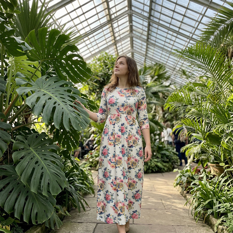 👗🌸 50% RABATT! Damen-Maxikleid mit Blumenprint und kurzen Ärmeln – Lässig, romantisch & perfekt für Sommer, Strand & Urlaub ✨