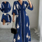 👗⏰ NUR NOCH HEUTE: 50% RABATT! Elegantes Damen Maxikleid mit V-Ausschnitt & Retro-Print – Fließender Stoff, Glockenärmel & kontrastierende schwarze Besätze – Perfekt für Urlaub, Picknick & Abendausflüge ✨