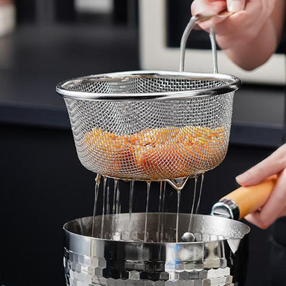 【⏰Limitiertes Angebot – 50% Rabatt】🍳 Hochwertiges Edelstahlsieb mit Griff – Praktisch zum Abseihen, Waschen & Kochen