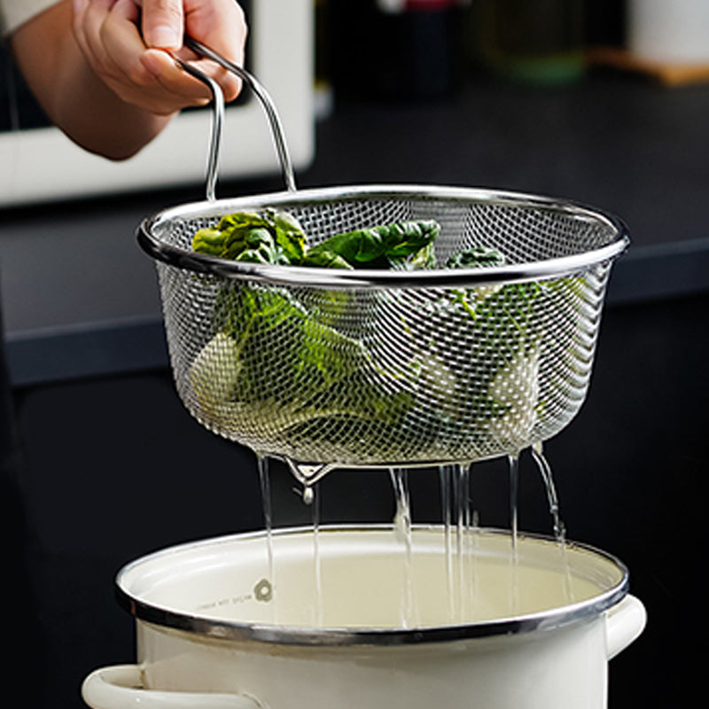 【⏰Limitiertes Angebot – 50% Rabatt】🍳 Hochwertiges Edelstahlsieb mit Griff – Praktisch zum Abseihen, Waschen & Kochen